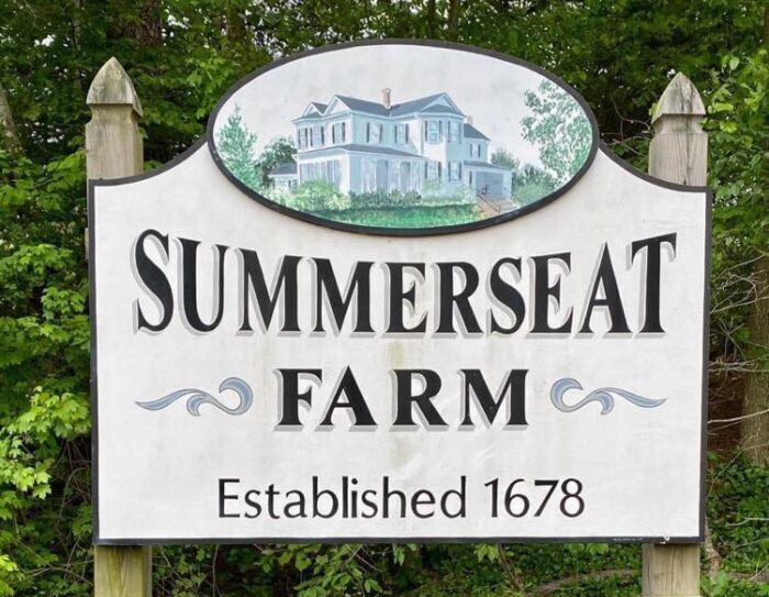 Summerseat Farm sign